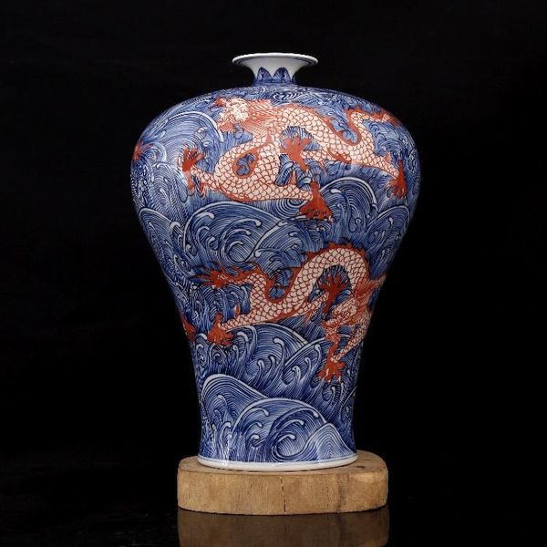 vases qing dynasty qianlong year mark blue and white glaze handpainted sea water five dragon pattern vase antique porcelain ornaments
vases qing dynasty qianlong year mark blue and white glaze handpainted sea water five dragon pattern vase antique porcelain ornaments