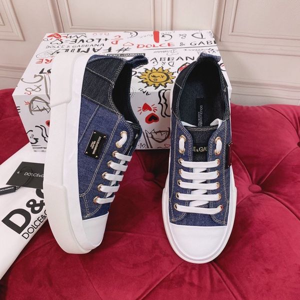 2021 tennis casual sneakers shoes designers sneaker canvas shoe beige blue washed jacquard denim rubber sole embroidered vintage, Black;red
2021 tennis casual sneakers shoes designers sneaker canvas shoe beige blue washed jacquard denim rubber sole embroidered vintage, Black;red