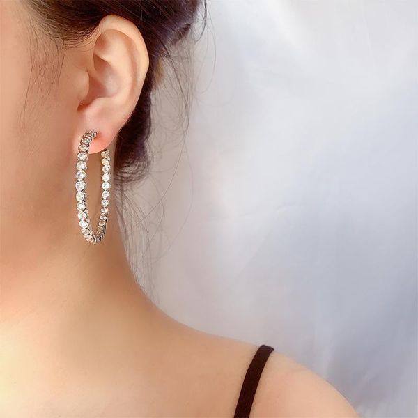 hoop & huggie metal white zircon big earrings for women girl fashion statement round ear studs earring exaggerated jewelry christmas gift, Golden;silver
hoop & huggie metal white zircon big earrings for women girl fashion statement round ear studs earring exaggerated jewelry christmas gift, Golden;silver