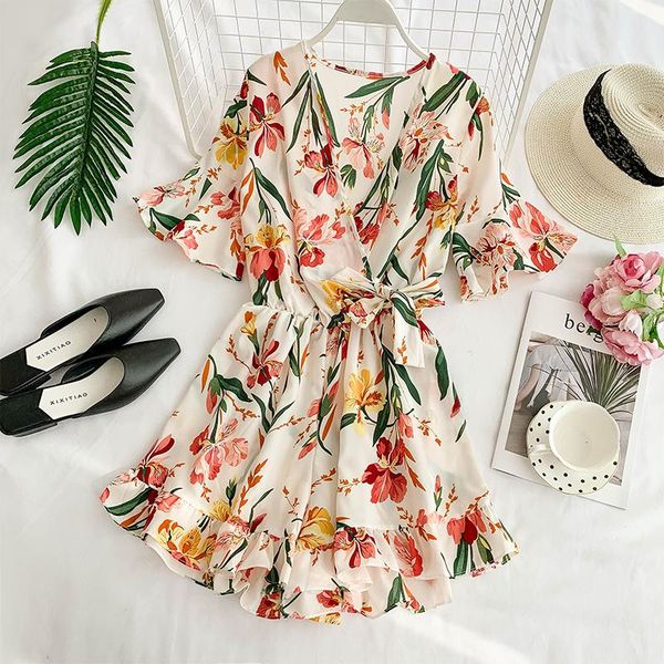 women's jumpsuits & rompers 2021 fashion summer plant printing short-sleeved high waist slim tie ruffled wide-leg jumpsuit, Black;white
women's jumpsuits & rompers 2021 fashion summer plant printing short-sleeved high waist slim tie ruffled wide-leg jumpsuit, Black;white
