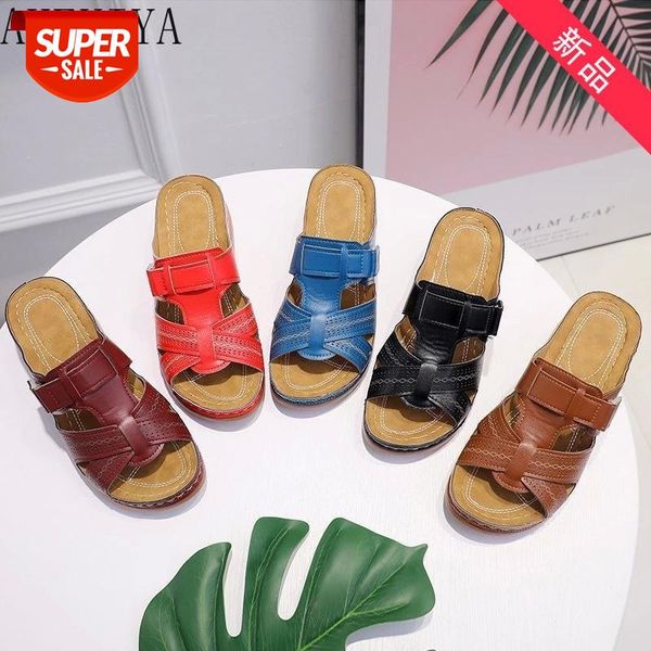 Summer new style 2021 retro slope with women's slippers non-slip light women's sandals and slippers large size 44 #gD6s, Black
Summer new style 2021 retro slope with women's slippers non-slip light women's sandals and slippers large size 44 #gD6s, Black