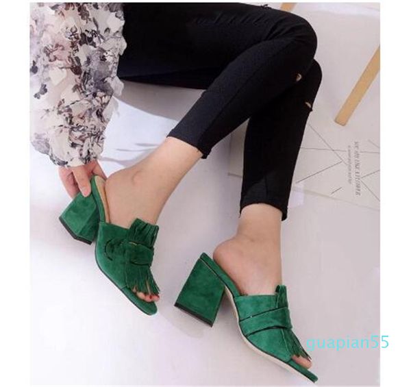 fashion-classic designer style high end women's casual fashion sandals metal tassel thick heel slippers, Black
fashion-classic designer style high end women's casual fashion sandals metal tassel thick heel slippers, Black