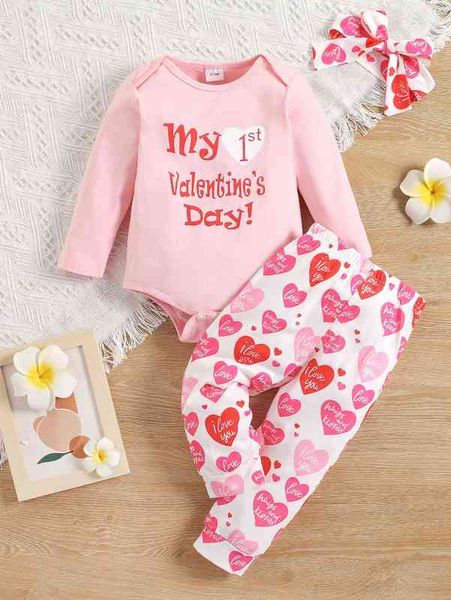 baby heart & slogan graphic bodysuit & sweatpants & headband she, White 
baby heart & slogan graphic bodysuit & sweatpants & headband she, White
