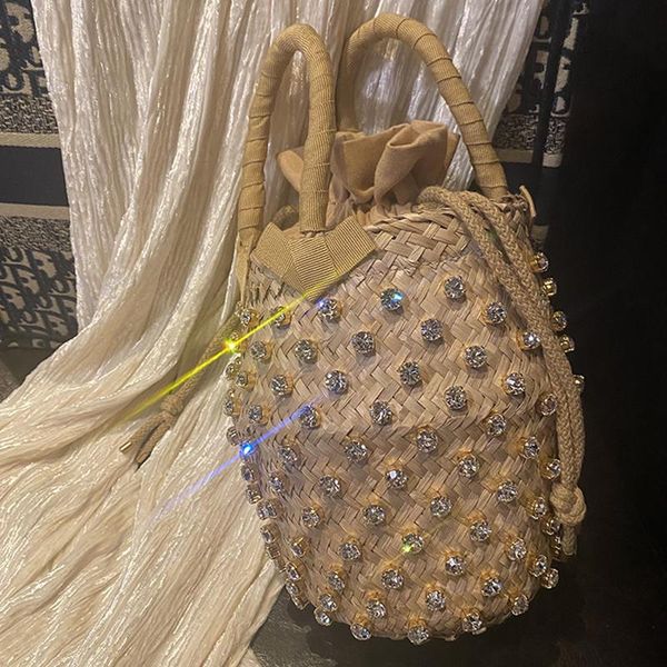 evening bags ins hand-woven diamond belt shoulder slung pineapple basket portable bucket bag
evening bags ins hand-woven diamond belt shoulder slung pineapple basket portable bucket bag