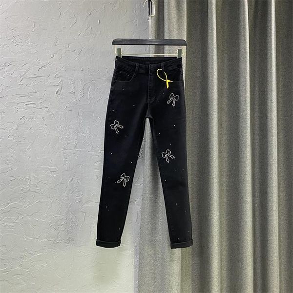 women's jeans 2021 autumn denim pencil pants heavy drilling bow knot all-matching slim black skinny trousers street lady, Blue
women's jeans 2021 autumn denim pencil pants heavy drilling bow knot all-matching slim black skinny trousers street lady, Blue