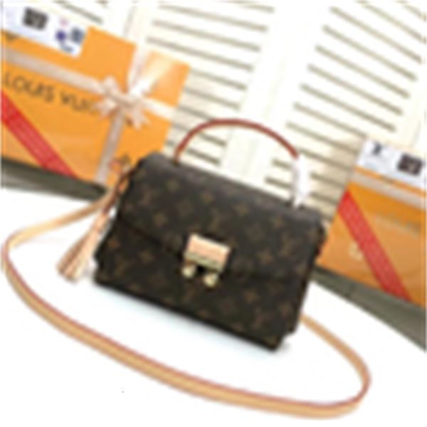 cross brand designer handles luxury n41581 totes n94338 women's shoulder messenger bags handbags body iconic bag
cross brand designer handles luxury n41581 totes n94338 women's shoulder messenger bags handbags body iconic bag