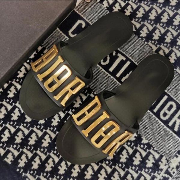 2021 summer new style flat-bottomed pvc jelly slippers women summer wear 2021 relief metal letters female sandals, Black
2021 summer new style flat-bottomed pvc jelly slippers women summer wear 2021 relief metal letters female sandals, Black