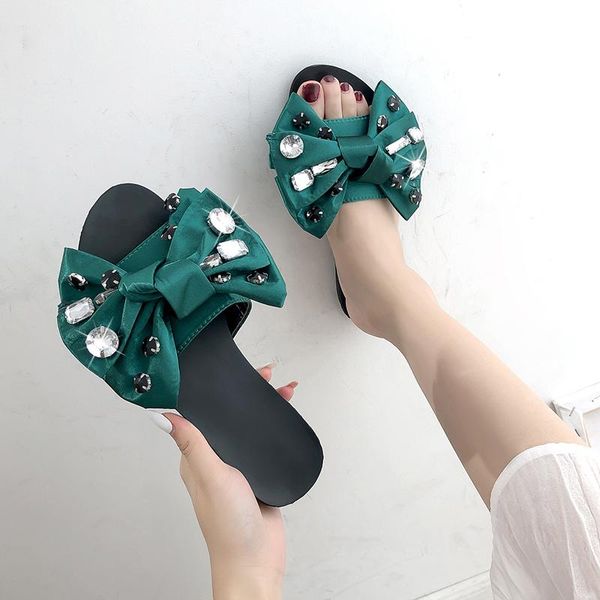 slippers riomcy silk bowtie big rhinestone summer beach shoes woman flat heels crystal sandals women casual outdoor slides 2021, Black
slippers riomcy silk bowtie big rhinestone summer beach shoes woman flat heels crystal sandals women casual outdoor slides 2021, Black