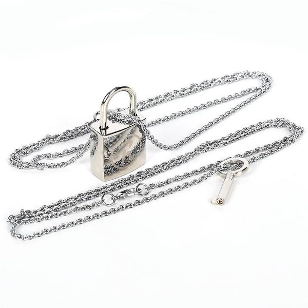 pendant necklaces 2pcs/set anime ai yazawa nana lover's key&lock for women men fashion metal cosplay accessories necklace, Silver
pendant necklaces 2pcs/set anime ai yazawa nana lover's key&lock for women men fashion metal cosplay accessories necklace, Silver