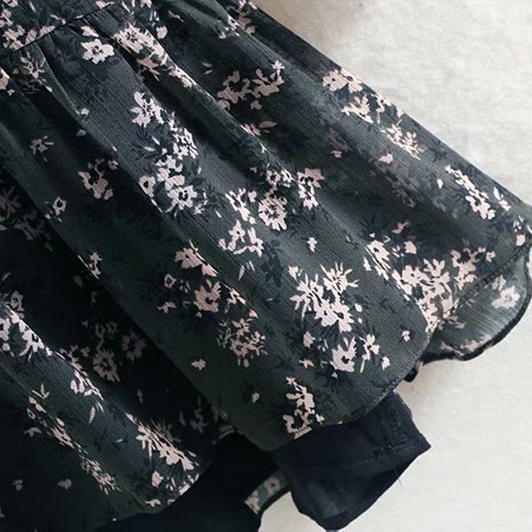 2021women ruffle bow tie mini floral print dress vintage long sleeve casual loose pleated dress ruffles party dress vestidos, Black;gray
2021women ruffle bow tie mini floral print dress vintage long sleeve casual loose pleated dress ruffles party dress vestidos, Black;gray