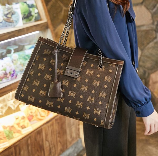new simple shopping bag printed tote shoulder bag handbag large capacity picture bag women
new simple shopping bag printed tote shoulder bag handbag large capacity picture bag women