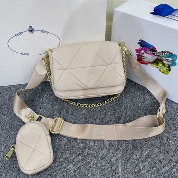 dg sold 21cm fashion genuine leather women luxurys designers shoulder bag classic letter key chain crossbody bag
dg sold 21cm fashion genuine leather women luxurys designers shoulder bag classic letter key chain crossbody bag