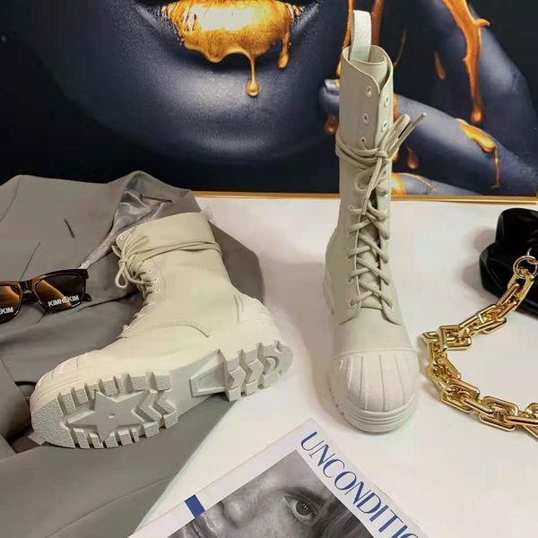 2021 autumn and winter leisure thick soled high lace up mid tube short boots, versatile shell head british martin knight boots, Black
2021 autumn and winter leisure thick soled high lace up mid tube short boots, versatile shell head british martin knight boots, Black