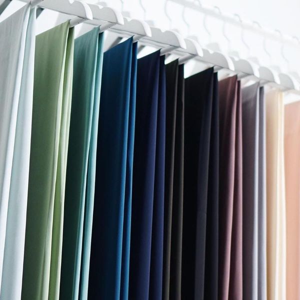 scarves 1 pc smooth shiny bubble satin scarf shawls plain solider colors thicken hijab muslim scarves/scarf 19 for choose, Blue;gray
scarves 1 pc smooth shiny bubble satin scarf shawls plain solider colors thicken hijab muslim scarves/scarf 19 for choose, Blue;gray