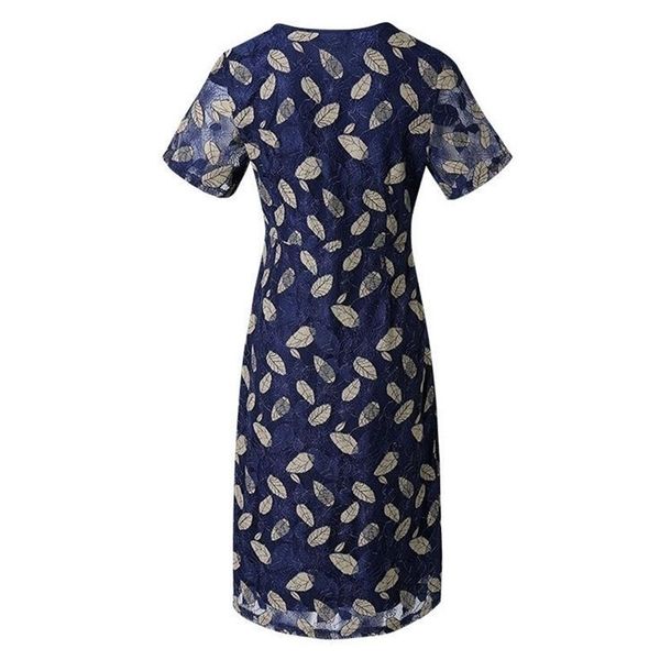 new arrived fashion women's dress summer style light mature lace embroidery flower fat 201025, Black;gray
new arrived fashion women's dress summer style light mature lace embroidery flower fat 201025, Black;gray