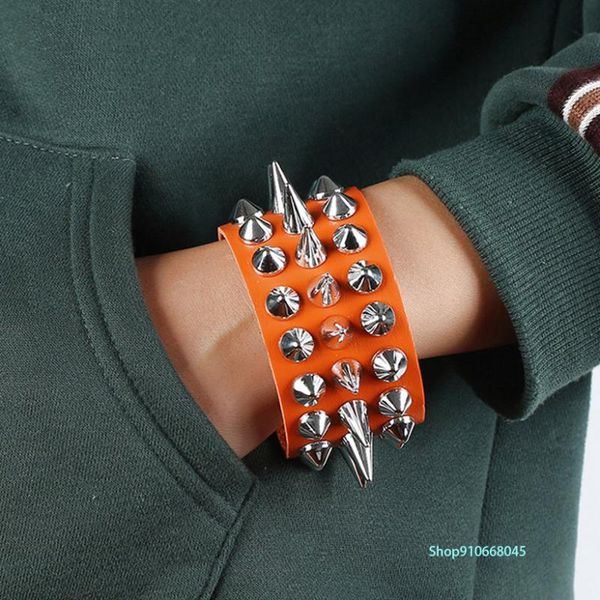 fashion classic gothic black leather diamond bracelet men's and women's rivet punk jewelry s266 charm bracelets, Golden;silver
fashion classic gothic black leather diamond bracelet men's and women's rivet punk jewelry s266 charm bracelets, Golden;silver