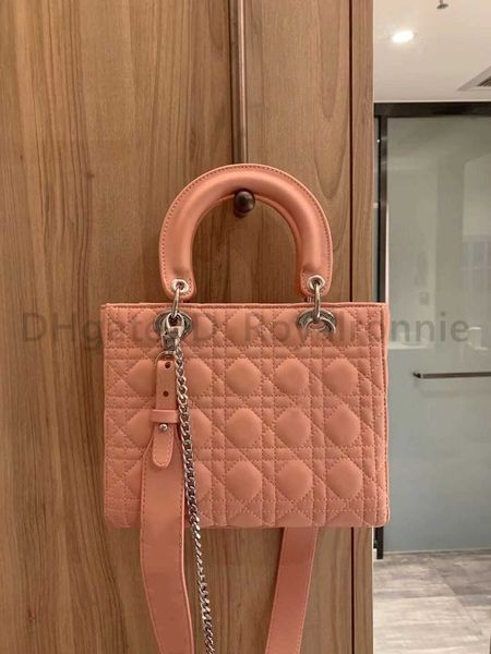 genuine leather women lady bag classical female designers fashion luxurys handbags silver hardware grace totes crossbody shoulder bags
genuine leather women lady bag classical female designers fashion luxurys handbags silver hardware grace totes crossbody shoulder bags