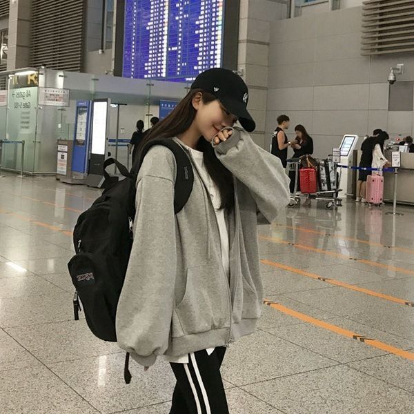 social dress, quick hand, red man, the same style, long sleeves, thin sleeves, kwai wear, cardigan, hooded coat, female bf style., Black
social dress, quick hand, red man, the same style, long sleeves, thin sleeves, kwai wear, cardigan, hooded coat, female bf style., Black