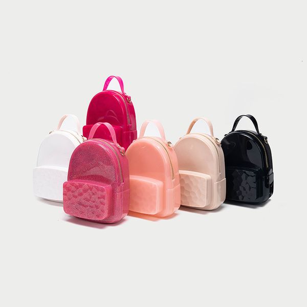 wallet xiaobao female 2021 summer fashion mini backpack jelly handmade bag, Red;black
wallet xiaobao female 2021 summer fashion mini backpack jelly handmade bag, Red;black