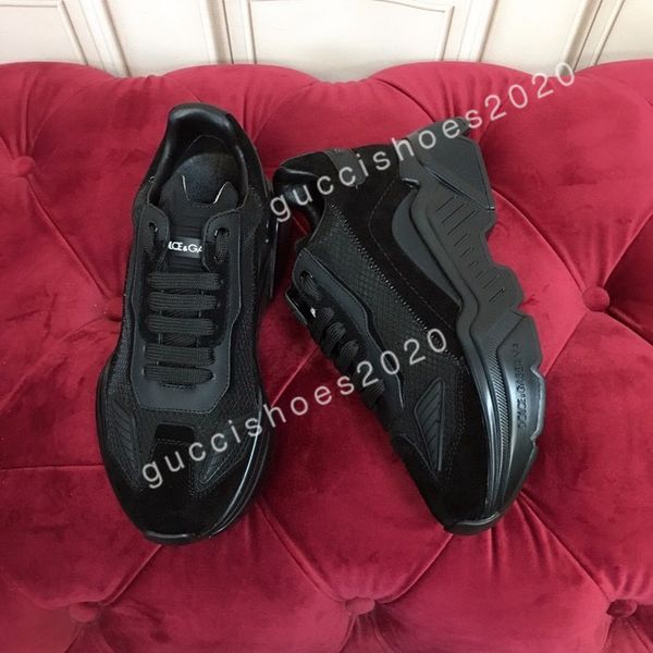 2021 luxury designer women men cusual shoes track sneakers leather trainers nylon printed platform fashion size35-45, Black;red
2021 luxury designer women men cusual shoes track sneakers leather trainers nylon printed platform fashion size35-45, Black;red