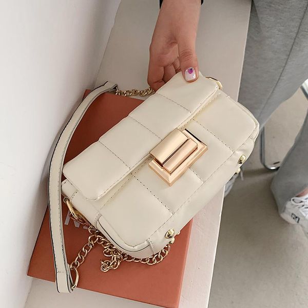 niche design -selling chain bag female 2021 fashion high-end messenger square shoulder width: 20cm bags
niche design -selling chain bag female 2021 fashion high-end messenger square shoulder width: 20cm bags