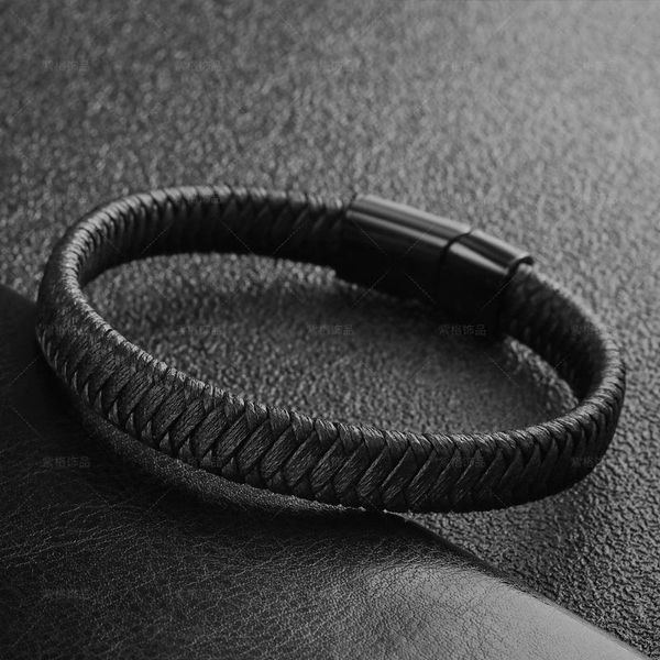 charm bracelets european and american exaggerated alloy men's simple wear-resistant hand woven cowhide rope bracelet, Golden;silver
charm bracelets european and american exaggerated alloy men's simple wear-resistant hand woven cowhide rope bracelet, Golden;silver