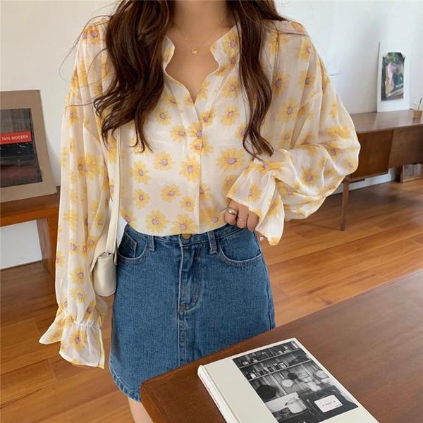 hzirip summer shirt for women 2021 fashion chiffon flower printed flare sleeve loose all-match retro female blouse women's blou, White
hzirip summer shirt for women 2021 fashion chiffon flower printed flare sleeve loose all-match retro female blouse women's blou, White