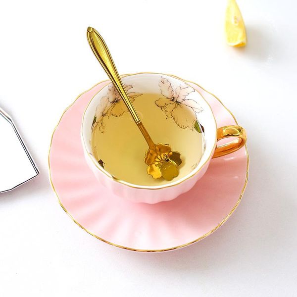 cups & saucers flower tea home breakfast gold coffee nordic style small cup and saucer sets pack royal taza ceramica drinkware
cups & saucers flower tea home breakfast gold coffee nordic style small cup and saucer sets pack royal taza ceramica drinkware