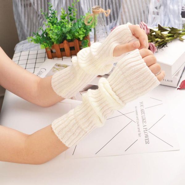 sports gloves fingerless women's winter thick pattern half finger knitted warm arm cover solid color fashion, Black
sports gloves fingerless women's winter thick pattern half finger knitted warm arm cover solid color fashion, Black