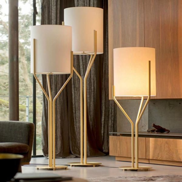 minimalist gold vertical lustrous floor lamp morden tall light for living room led study home decor standing lights lamps
minimalist gold vertical lustrous floor lamp morden tall light for living room led study home decor standing lights lamps