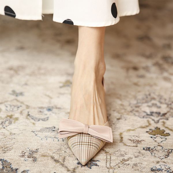 sandals 778- korean bow pointed shallow mouth single shoes women's thin heel high middle celebrity wind fairy with skirt h6fl, Black
sandals 778- korean bow pointed shallow mouth single shoes women's thin heel high middle celebrity wind fairy with skirt h6fl, Black