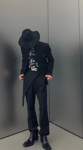 men's pants 27-46 2021 men women's clothing original niche deconstruction of irregular micro horn skirt and plus size costumes, Black
men's pants 27-46 2021 men women's clothing original niche deconstruction of irregular micro horn skirt and plus size costumes, Black