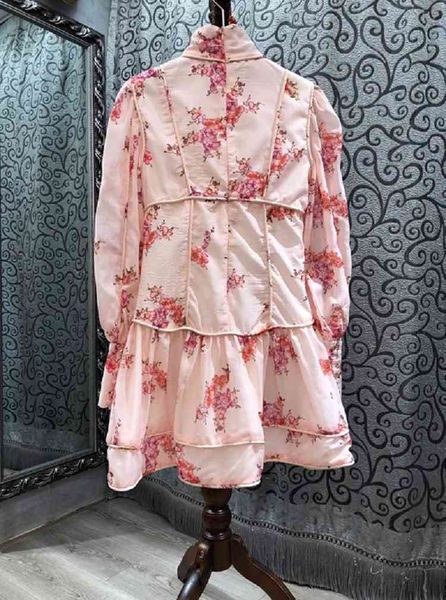 capris apparel 2021 spring fashion style women little floral print button front long sleeve sweet pink club above knee, Black;gray
capris apparel 2021 spring fashion style women little floral print button front long sleeve sweet pink club above knee, Black;gray