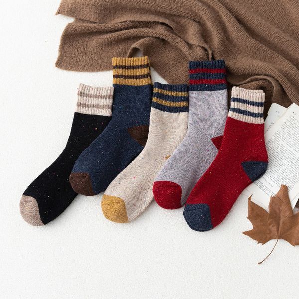 socks thickened women's medium terry in autumn and winter two bar dot yarn rabbit wool, Black;white
socks thickened women's medium terry in autumn and winter two bar dot yarn rabbit wool, Black;white