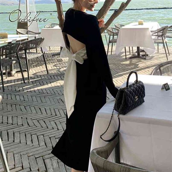 autumn elegant women velvet party dress black long sleeve cute bow backless bodycon night club midi 210513, Black;gray
autumn elegant women velvet party dress black long sleeve cute bow backless bodycon night club midi 210513, Black;gray