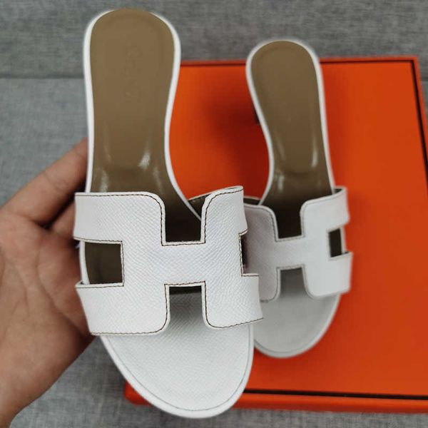 slippers women's 2021 summer new leather litchi pattern middle heel leisure travel holiday beach water drill sandal zlh, Black
slippers women's 2021 summer new leather litchi pattern middle heel leisure travel holiday beach water drill sandal zlh, Black