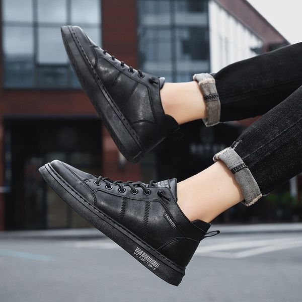 mens leather casual shoes wear-resistant non-slip sports shoes lace-up lightweight hiking shoes zapatillas hombre all-match
mens leather casual shoes wear-resistant non-slip sports shoes lace-up lightweight hiking shoes zapatillas hombre all-match