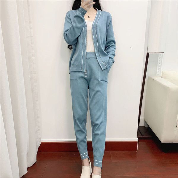 women's tracksuits plus size 4xl stripe tracksuit knitted 2 piece pant suits for women zipper long sleeve coat and sweatpants kore, Gray
women's tracksuits plus size 4xl stripe tracksuit knitted 2 piece pant suits for women zipper long sleeve coat and sweatpants kore, Gray