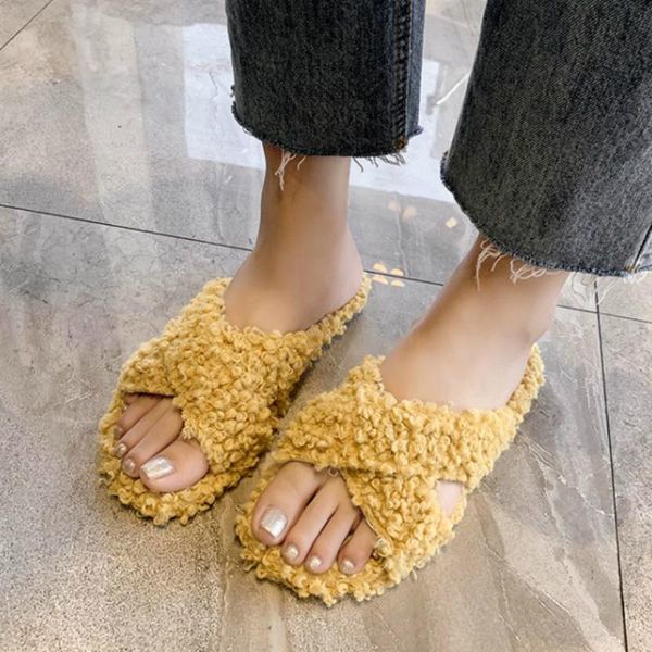 winter shoes woman house slippers faux fur warm flat female slip on home furry ladies 2021, Black
winter shoes woman house slippers faux fur warm flat female slip on home furry ladies 2021, Black