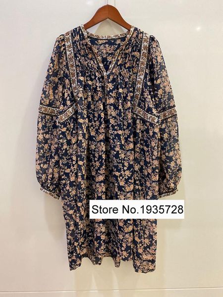 casual dresses 2021 est cotton ladies v neckline floral printed long sleeve short mini dress with pleated detail, Black;gray
casual dresses 2021 est cotton ladies v neckline floral printed long sleeve short mini dress with pleated detail, Black;gray