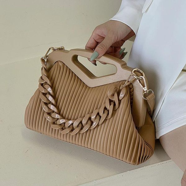 evening bags thick chain small pu leather shoulder crossbody with short triangle handle for women 2021 luxury handbags sac
evening bags thick chain small pu leather shoulder crossbody with short triangle handle for women 2021 luxury handbags sac