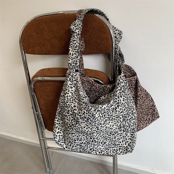 korean new fashion versatile leopard canvas bag female chic portable large capacity shoulder student shopping
korean new fashion versatile leopard canvas bag female chic portable large capacity shoulder student shopping