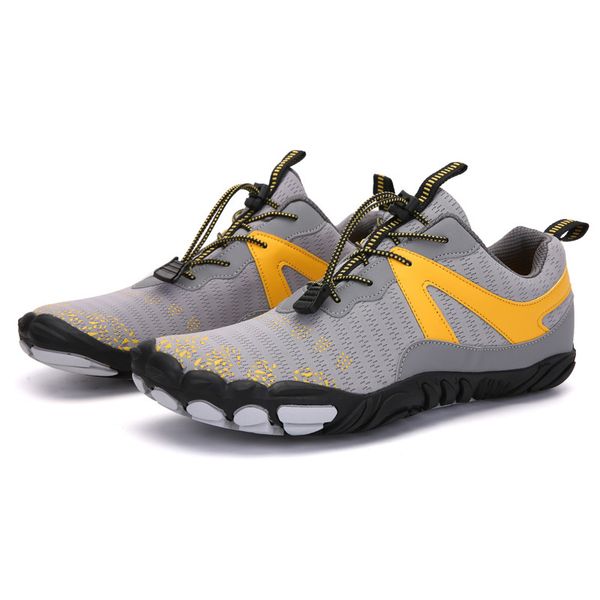 2021 four seasons five fingers sports shoes mountaineering net extreme simple running, cycling, hiking, green pink black rock climbing 35-45
2021 four seasons five fingers sports shoes mountaineering net extreme simple running, cycling, hiking, green pink black rock climbing 35-45