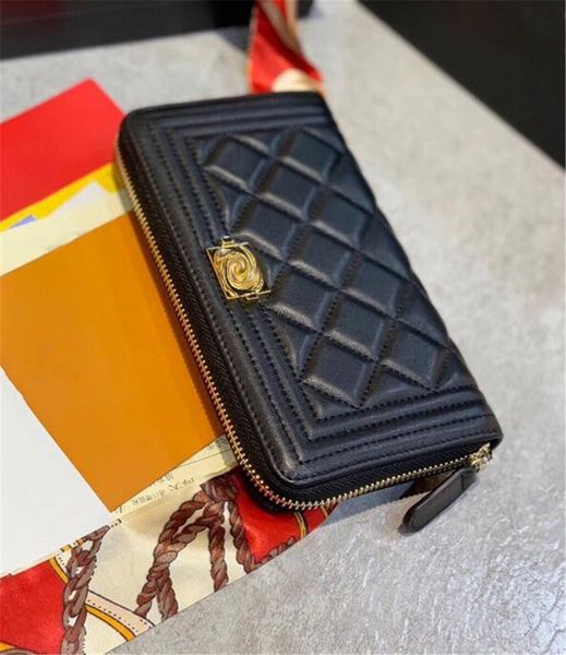 fashion letter printed wallets multi-card position leather bag ladies clutch bags brand designer men women coin purses business wallet passp, Red;black
fashion letter printed wallets multi-card position leather bag ladies clutch bags brand designer men women coin purses business wallet passp, Red;black