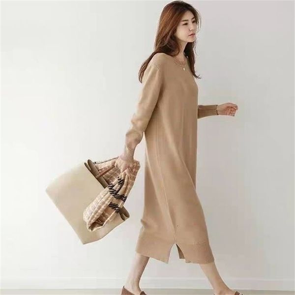 winter sweater dreso-neck knitted long female loose knitwear soft vestidos straight dresses 211112, Black;gray
winter sweater dreso-neck knitted long female loose knitwear soft vestidos straight dresses 211112, Black;gray