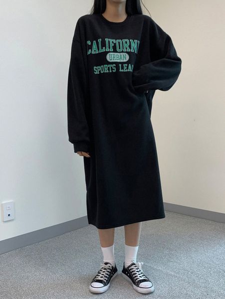 dazy letter graphic drop shoulder split hem sweatshirt dress z40j#, White;black
dazy letter graphic drop shoulder split hem sweatshirt dress z40j#, White;black