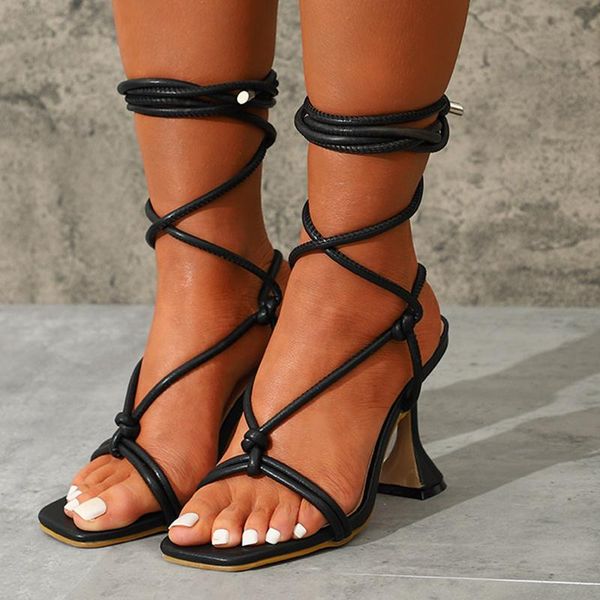 sandals sommer frauen sandalen 2021 ankle strap damen dünne high heels party kleid weibliche mode sandale frau karree, Black
sandals sommer frauen sandalen 2021 ankle strap damen dünne high heels party kleid weibliche mode sandale frau karree, Black