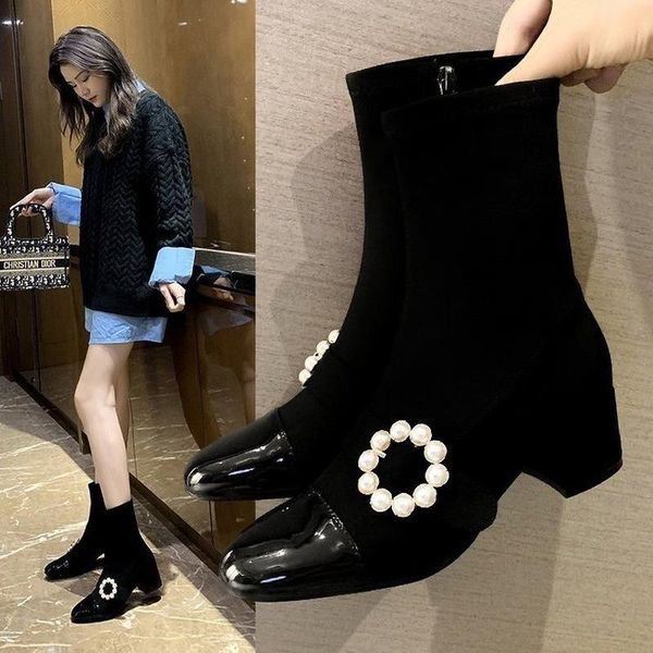 boots one yona 2021 winter web celebrity all-match women short fashion appliques plush low heels zipper, Black
boots one yona 2021 winter web celebrity all-match women short fashion appliques plush low heels zipper, Black