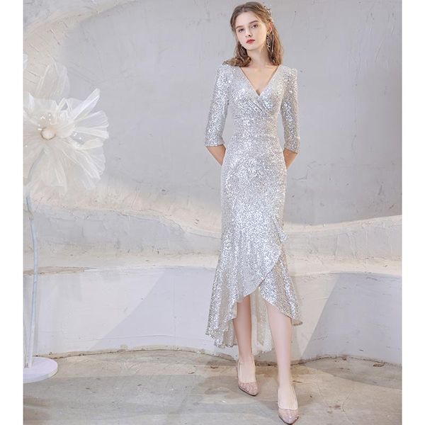 party dresses temperament silver women evening dress 2021 deep v-neck slim mermaid brithday banquet gowns sequin solid long, White;black
party dresses temperament silver women evening dress 2021 deep v-neck slim mermaid brithday banquet gowns sequin solid long, White;black