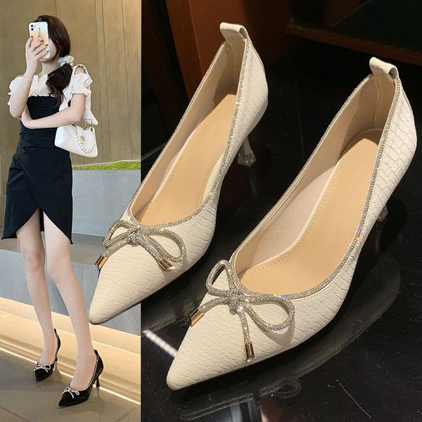 luxury dress shoes pointed shallow mouth single shoe 2021 fashion women's sho fairy gentle middle high thin heel, Black
luxury dress shoes pointed shallow mouth single shoe 2021 fashion women's sho fairy gentle middle high thin heel, Black